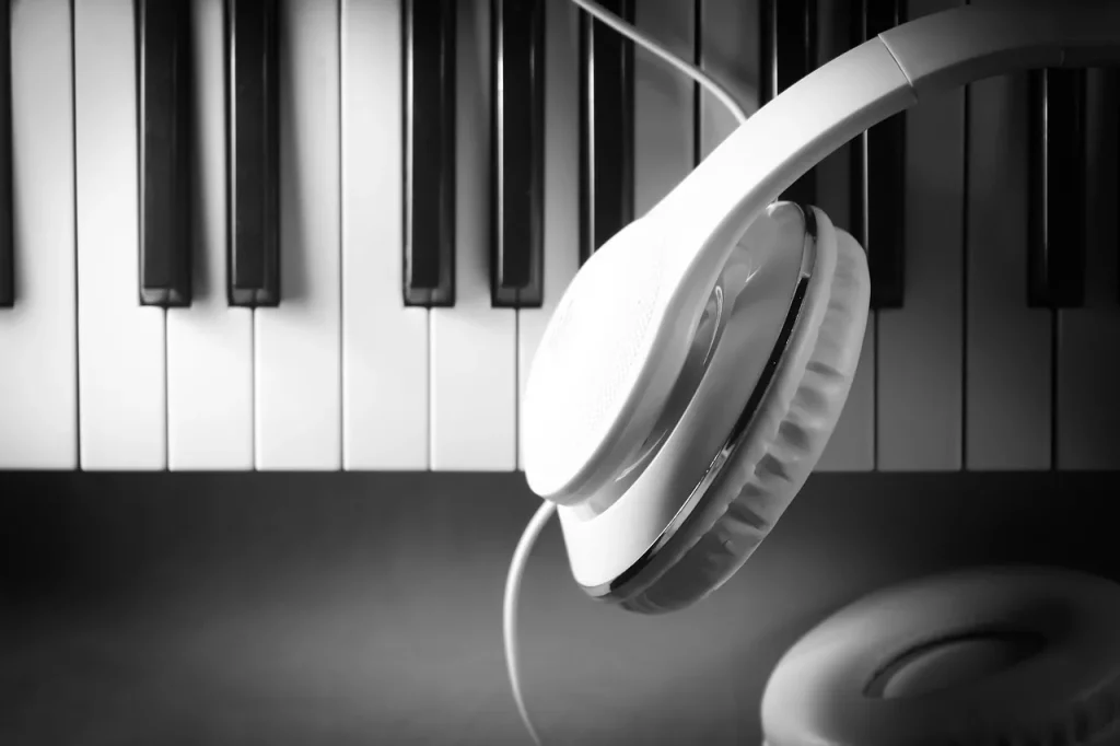 Best Website for Learning Piano: What Is the Perfect Choice?