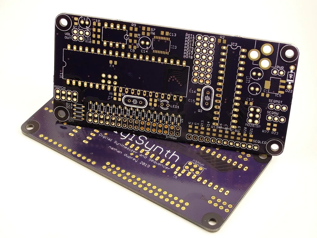 Cartes électroniques de synthétiseur numérique