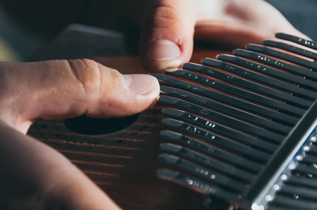 Kalimba 17 lames vs kalimba 7 lames : différences